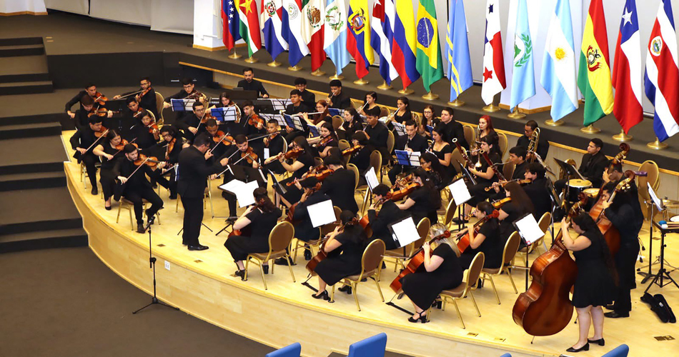 Prensa:ARPISTA Y VIOLISTA DE LA CHÁVEZ JUNTO CON 76 MÚSICOS DEL CONTINENTE, ESPAÑA Y PORTUGAL INTEGRARÁN LA ORQUESTA JUVENIL IBEROAMERICANA 2026